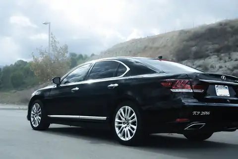 Black Lexus sedan for Lake Elsinore private transportation